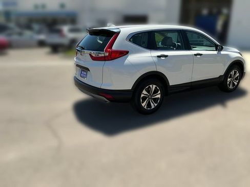 Used 2018 Honda CR-V LX image 5