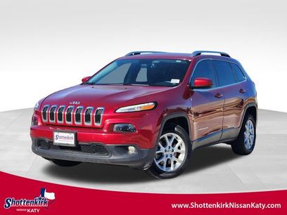 Used 2017 Jeep Cherokee Latitude w/ Comfort/Convenience Group