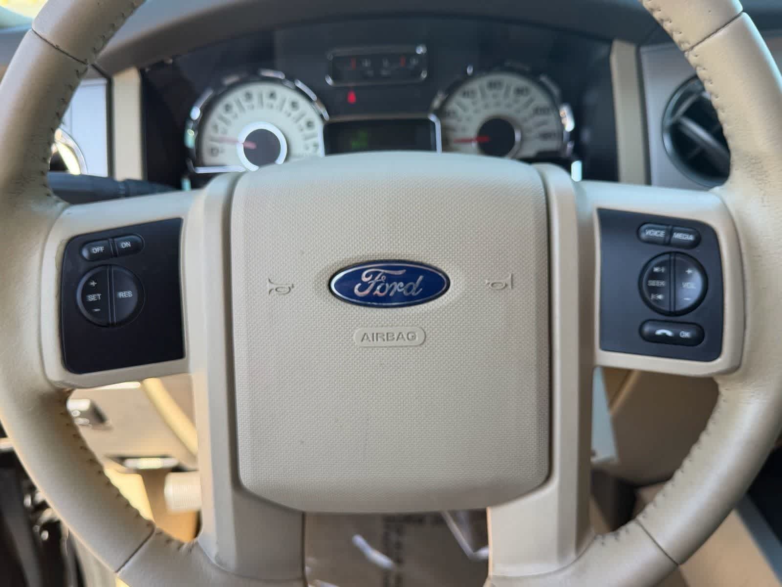 Used 2012 Ford Expedition XLT AWD/4WD image 31