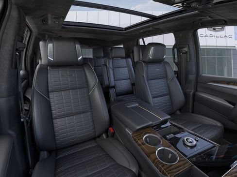 New 2026 Cadillac Escalade Platinum Sport w/ LPO, ONYX Package AWD/4WD image 16