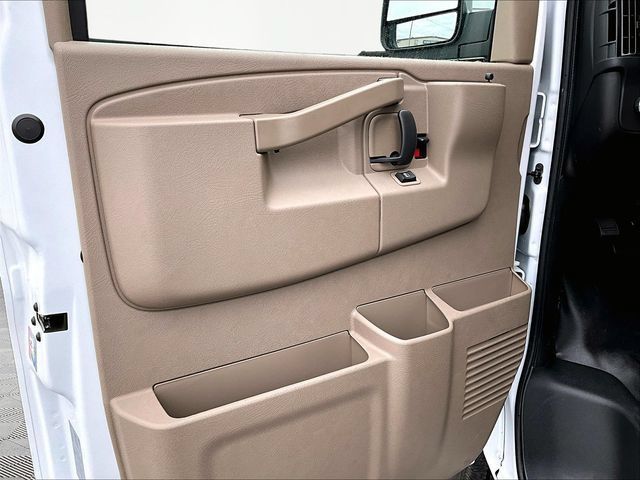 New 2026 Chevrolet Express 2500 RWD image 17