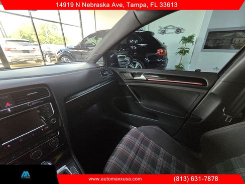 Used 2015 Volkswagen GTI S FWD image 24
