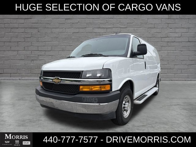Used 2025 Chevrolet Express 2500 w/ Driver Convenience Package RWD image 1