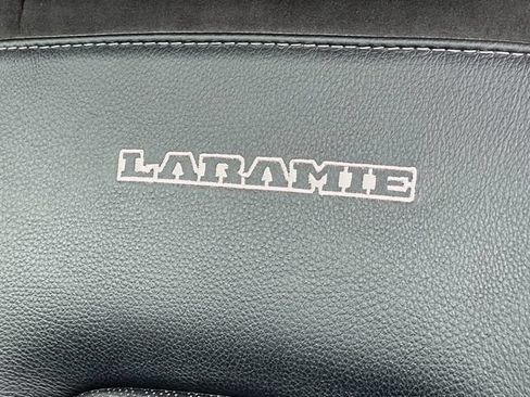 Used 2025 RAM 1500 Laramie w/ Sport Appearance Package AWD/4WD image 16