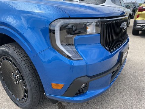 New 2025 Ford Maverick Lobo image 29