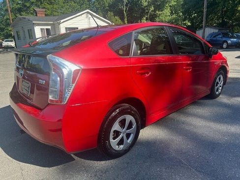 Used 2015 Toyota Prius Two FWD image 5