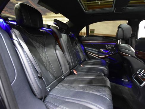 Used 2018 Mercedes-Benz S 560 4MATIC Sedan image 55