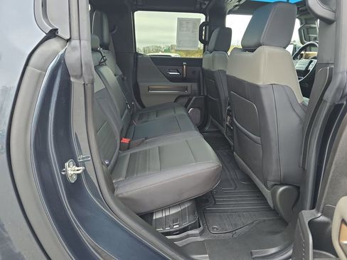 Certified 2025 GMC Hummer EV 3X image 35
