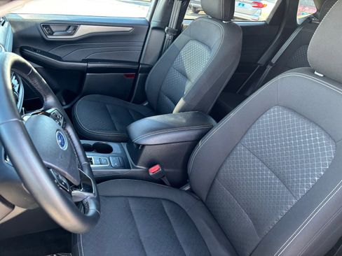 Used 2025 Ford Escape Active w/ Cold Weather Package image 22