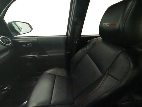 Certified 2020 Toyota Tacoma TRD Pro image 32
