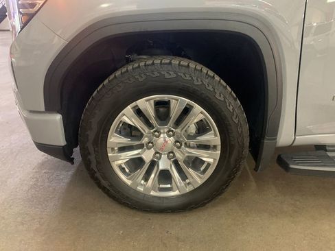 Used 2024 GMC Sierra 1500 Denali w/ Technology Package image 34