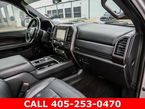 Used 2020 Ford Expedition Limited w/ Equipment Group 301A RWD image 17
