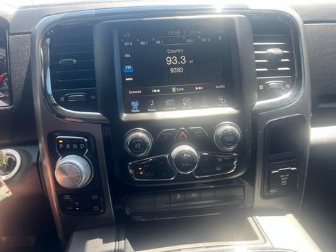Used 2015 RAM 1500 Sport w/ Black Ram 1500 Sport Group AWD/4WD image 8