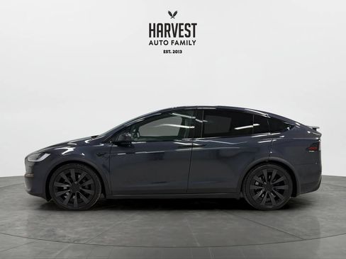 Used 2024 Tesla Model X AWD/4WD image 2