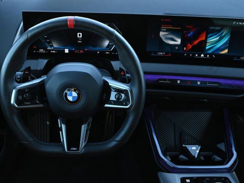 Certified 2025 BMW X3 M50 w/ Premium Package image 16