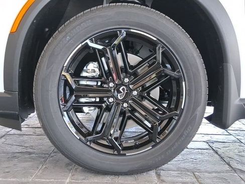 New 2026 INFINITI QX60 Sport w/ Dark Cargo Package image 28