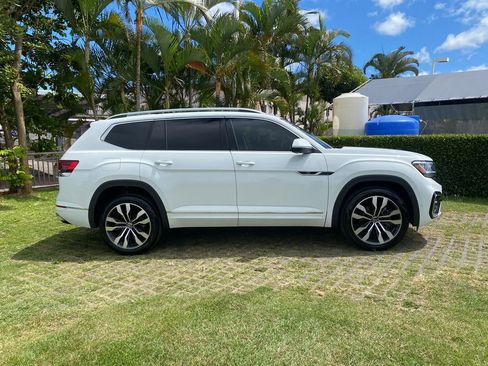 Used 2022 Volkswagen Atlas SEL Premium AWD/4WD image 26
