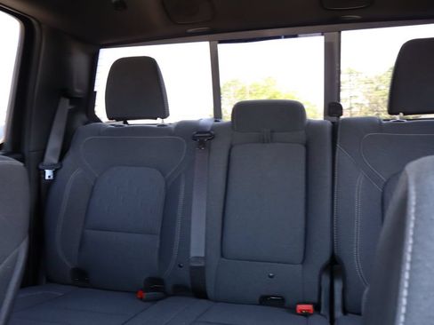 Used 2024 RAM 1500 Big Horn AWD/4WD image 30