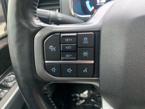 Certified 2022 Ford F150 Lariat w/ Equipment Group 502A High image 28