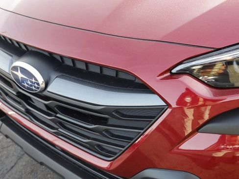 Used 2025 Subaru Outback Premium w/ Popular Package #1A image 13