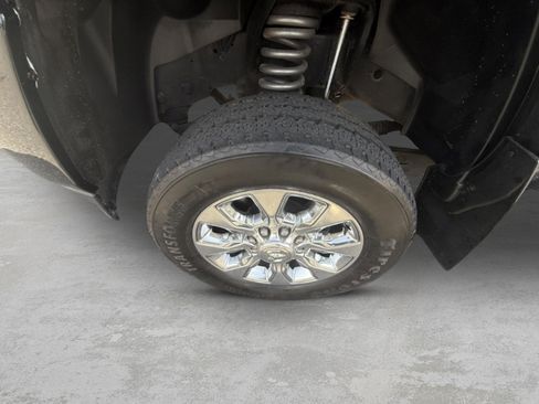 Used 2019 RAM 2500 Limited image 30