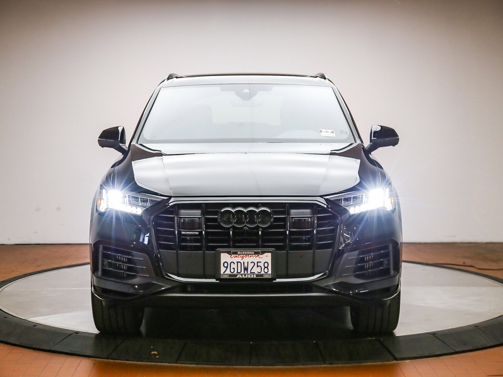 Certified 2023 Audi Q7 3.0T Premium Plus w/ Premium Plus Package AWD/4WD image 2