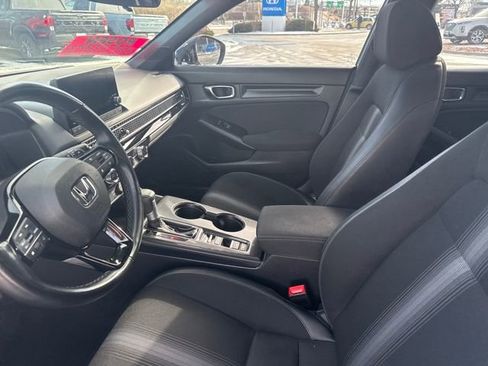 Certified 2025 Honda Civic Sport image 13