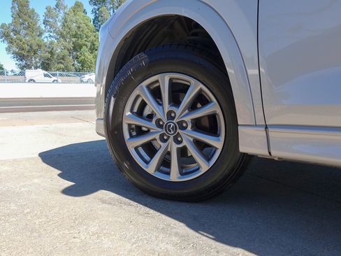 Certified 2025 MAZDA CX-5 AWD 2.5 S w/ Preferred Package image 8