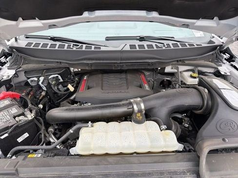 Used 2025 Ford F150 Raptor image 35