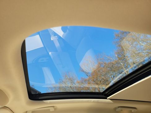 Used 2018 Lincoln MKX Select w/ Select Plus Package image 12