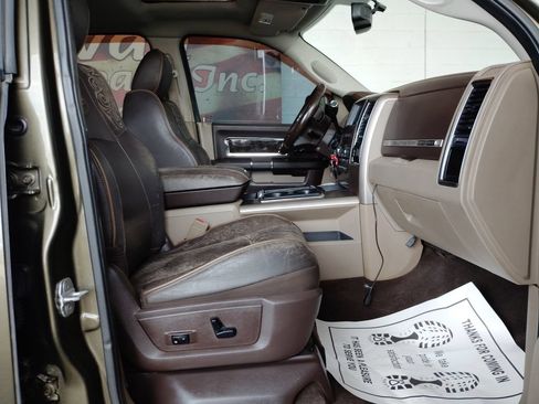 Used 2011 RAM 2500 Longhorn w/ Cold Weather Group AWD/4WD image 13