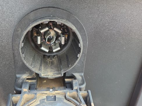 Used 2021 Ford Ranger XLT w/ Equipment Group 301A Mid AWD/4WD image 23