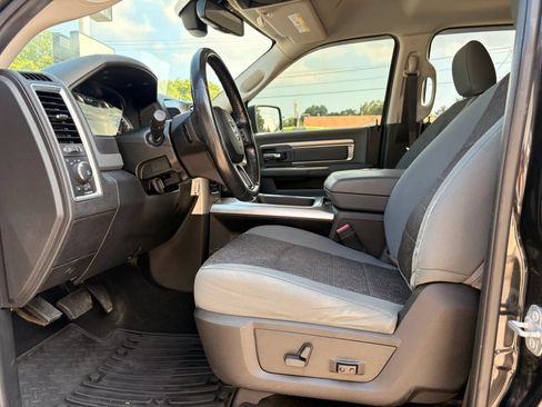 Used 2018 RAM 1500 Big Horn AWD/4WD image 16
