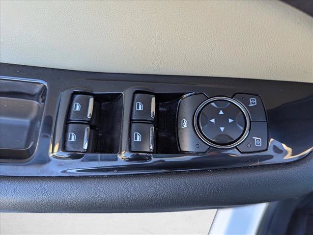 Used 2020 Ford Edge SEL w/ Convenience Package FWD image 10