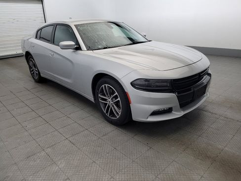 Used 2019 Dodge Charger SXT AWD/4WD image 13