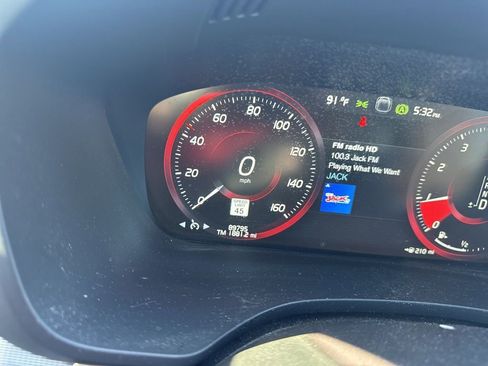 Used 2019 Volvo XC60 T5 Inscription w/ Protection Package Premier image 21