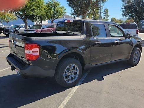 New 2025 Ford Maverick XLT w/ XLT Luxury Package AWD/4WD image 5