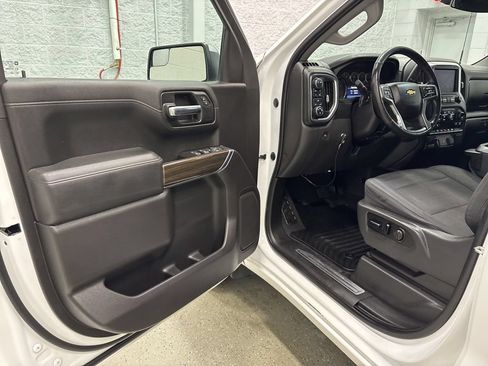 Used 2020 Chevrolet Silverado 1500 LT w/ All-Star Edition AWD/4WD image 14
