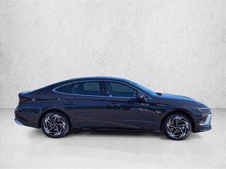 New 2026 Hyundai Sonata SEL video 4