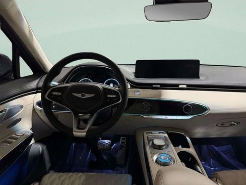 Used 2025 Genesis GV70 3.5T Sport w/ Sport Prestige Package image 12