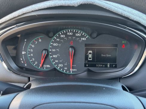 Certified 2022 Chevrolet Trax LS AWD/4WD image 33