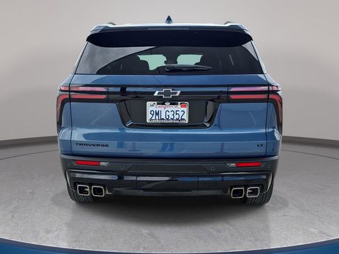 Used 2024 Chevrolet Traverse LT w/ Midnight/Sport Edition FWD image 7
