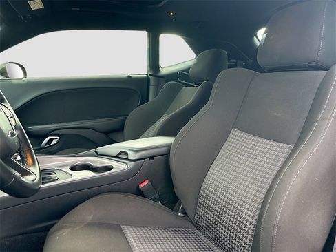 Used 2023 Dodge Challenger GT w/ Blacktop Package image 20