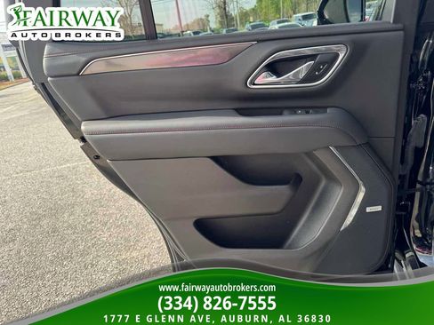 Used 2021 Chevrolet Tahoe RST w/ Luxury Package image 32