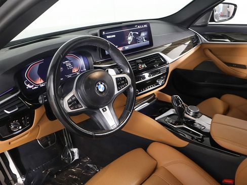 Used 2023 BMW 530i xDrive w/ M Sport Package AWD/4WD image 32