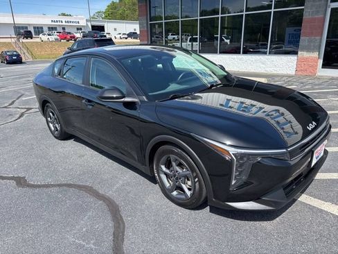 Used 2025 Kia K4 FWD image 7