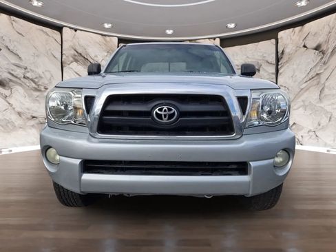 Used 2006 Toyota Tacoma PreRunner image 2