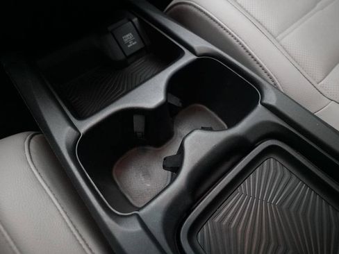 Used 2017 Honda CR-V EX-L image 17