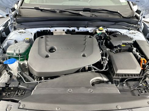 New 2026 Volvo XC40 B5 Ultra w/ Protection Package Premier image 30