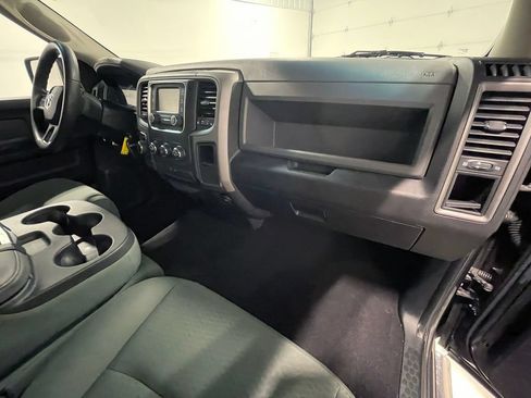 Used 2017 RAM 1500 Express w/ Express Value Package AWD/4WD image 22
